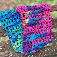 Load image into Gallery viewer, Ombre Rainbow Cowl Pattern