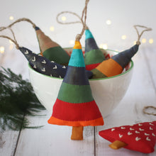 Load image into Gallery viewer, Rustic Christmas Trees Sewing Kit
