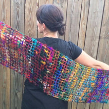 Load image into Gallery viewer, QuadraMesh Crochet Shawl Easy Pattern
